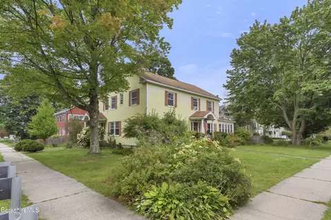 75 Pomeroy Ave, Pittsfield, MA 01201