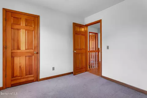 125 Mountain View Ter, Lee, MA 01238 photo 31
