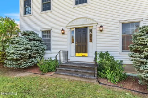 125 Mountain View Ter, Lee, MA 01238 photo 2