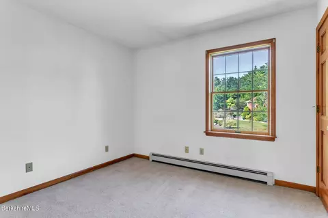 125 Mountain View Ter, Lee, MA 01238 photo 30