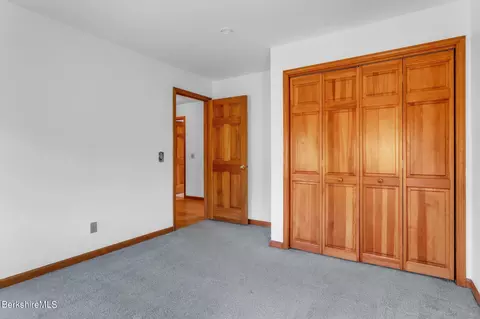 125 Mountain View Ter, Lee, MA 01238 photo 33