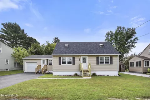 25 David Ave, Lee, MA 01238