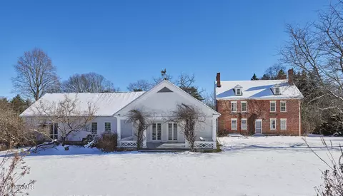 17 East St, Stockbridge, MA 01262