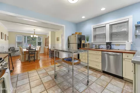 175-177 Laurel St, Lee, MA 01238 photo 44