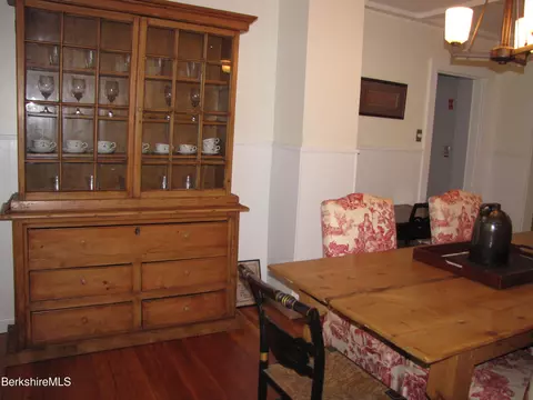 175-177 Laurel St, Lee, MA 01238 photo 13