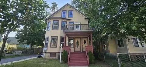 70-72 Middlesex St, Springfield, MA 01109