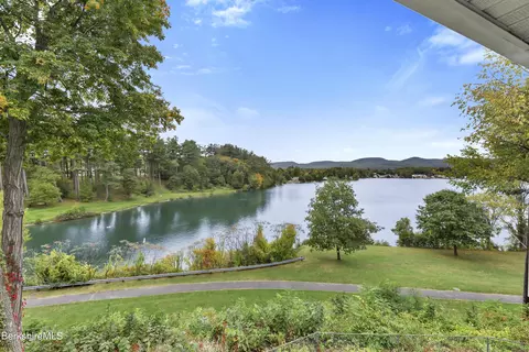 1450 North St #310, Pittsfield, MA 01201