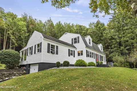 145 Furnace Hl, Cheshire, MA 01225