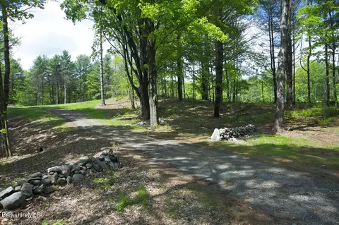 27 Whites Hill Rd, Egremont, MA 01230