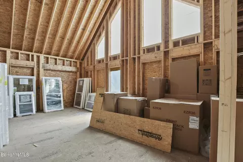 13 Haskell Rd, Peru, MA 01235 photo 6