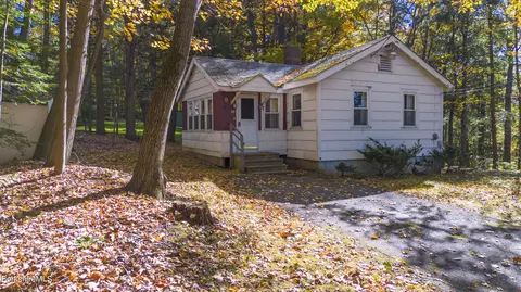 119 Orlando Ave, Pittsfield, MA 01201