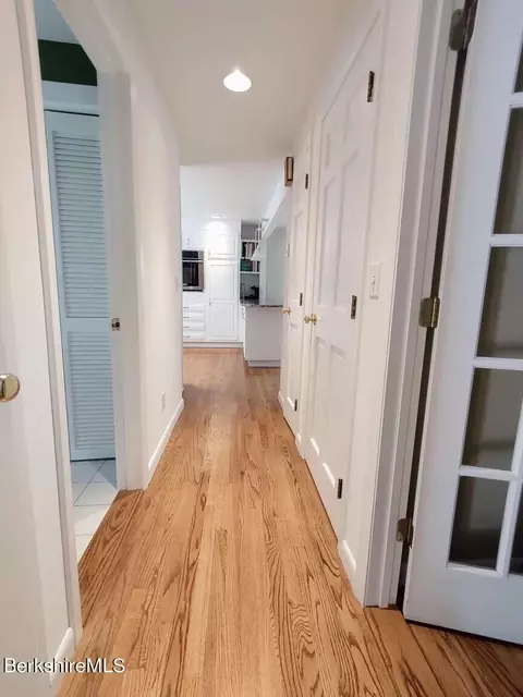 15 Joseph Ave, Lee, MA 01238 photo 25