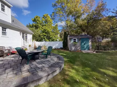 15 Joseph Ave, Lee, MA 01238 photo 6