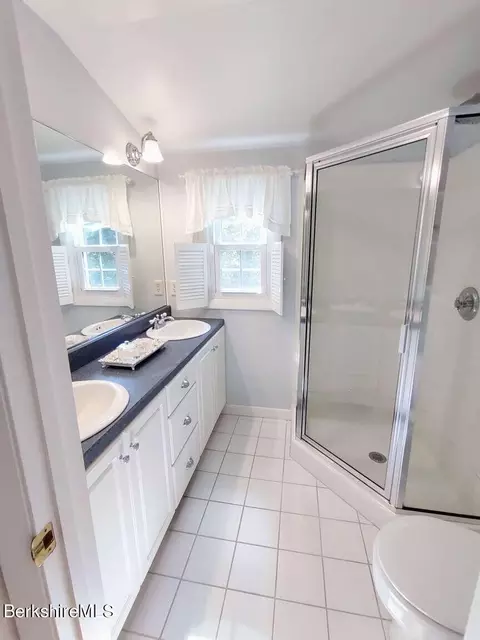 15 Joseph Ave, Lee, MA 01238 photo 30