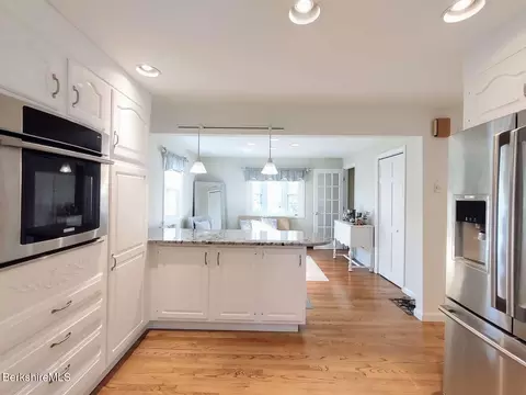 15 Joseph Ave, Lee, MA 01238 photo 14