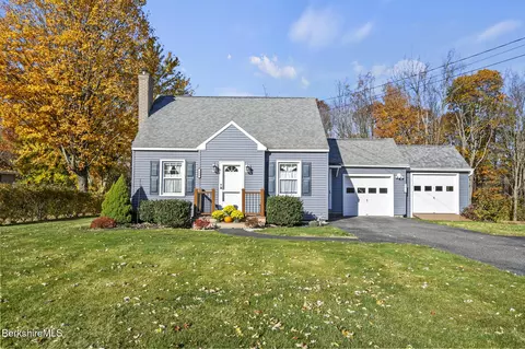 440 S Main St, Lanesborough, MA 01237