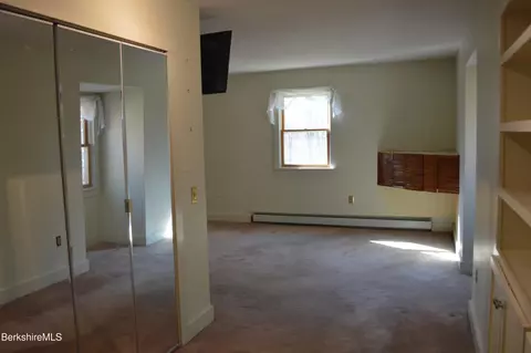 Bedroom - 141 Beech Tree Ln, Becket, MA 01223 photo 7 of 10