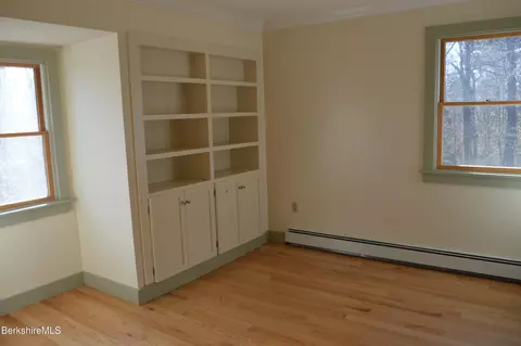 Bedroom - 141 Beech Tree Ln, Becket, MA 01223 photo 5 of 10