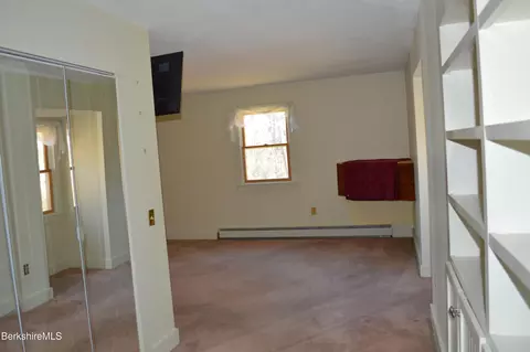 Bedroom - 141 Beech Tree Ln, Becket, MA 01223 photo 8 of 10