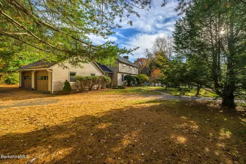 24 Pinecrest Dr, Lenox, MA 01240 photo 36