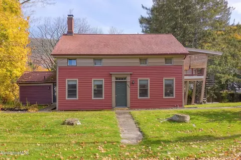 1068 Main St, Housatonic, MA 01236