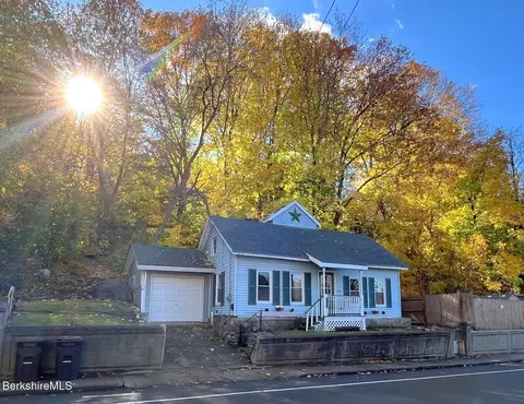 458 W Main St, North Adams, MA 01247