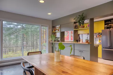 300 Syndicate Rd, Williamstown, MA 01267 photo 16