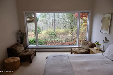 300 Syndicate Rd, Williamstown, MA 01267 photo 28