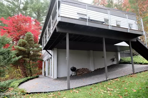300 Syndicate Rd, Williamstown, MA 01267 photo 38
