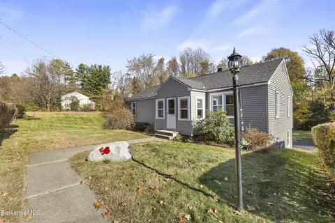 56 Montgomery Ave, Pittsfield, MA 01201