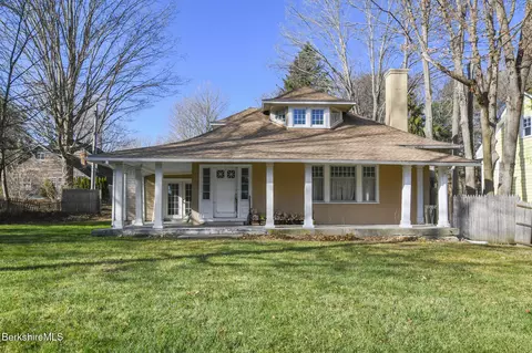 560 South St, Pittsfield, MA 01201