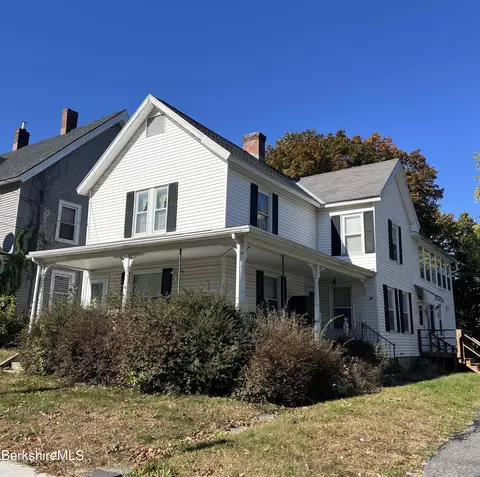81-83 Lincoln St, Pittsfield, MA 01201