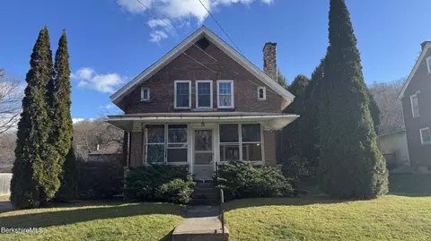 84 Notch Rd, North Adams, MA 01247