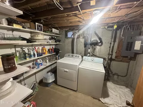 320 Pleasant St, Lee, MA 01238 photo 17