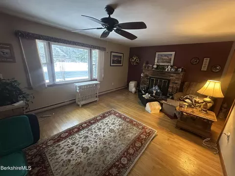 320 Pleasant St, Lee, MA 01238 photo 7
