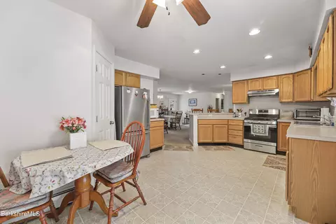 2161 Hancock Rd, Hancock, MA 01237 photo 14