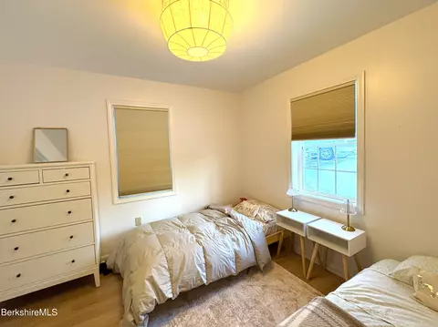 9521 Mountainside Dr, Hancock, MA 01237 photo 19