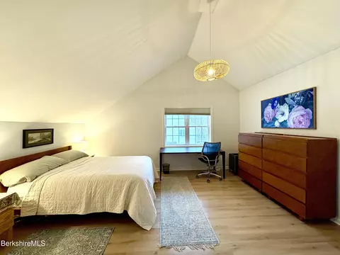 9521 Mountainside Dr, Hancock, MA 01237 photo 29