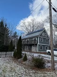 21 N Pine St, Otis, MA 01253