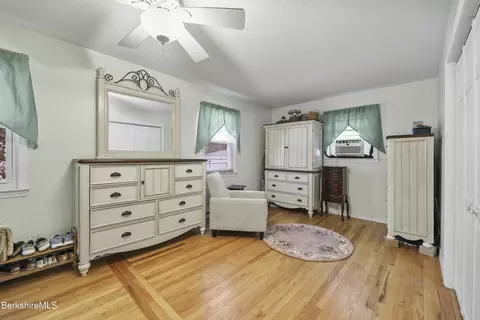 Bedroom - 236 Devonshire Dr, Cheshire, MA 01225 photo 2 of 3