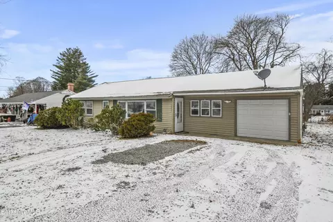 1047 South St, Dalton, MA 01226