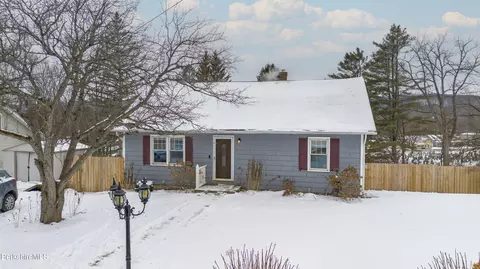 32 Longview Rd, Lanesborough, MA 01237