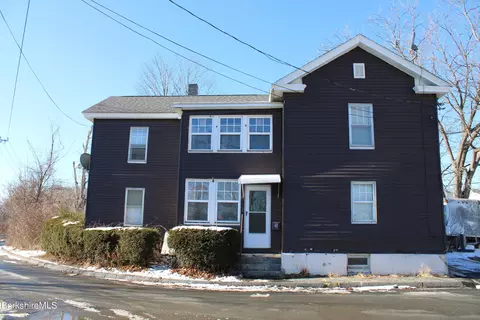 3 Pleasant St # -5, Pittsfield, MA 01201