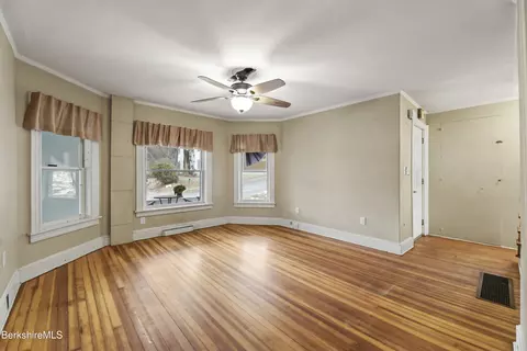 46 Fuller St, Lee, MA 01238 photo 5