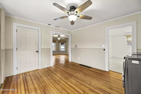 46 Fuller St, Lee, MA 01238 photo 8