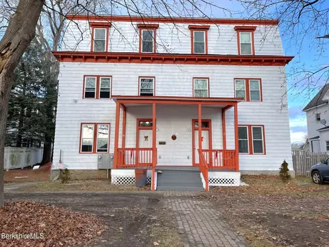 39-41 Maplewood Ave, Pittsfield, MA 01201