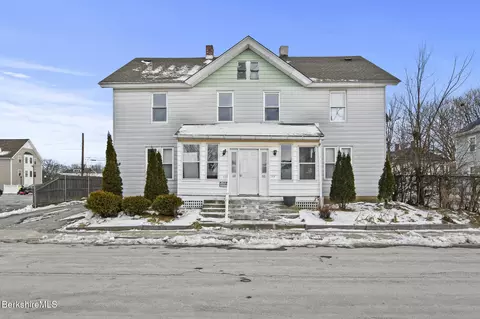 66-68 N Pearl St, Pittsfield, MA 01201