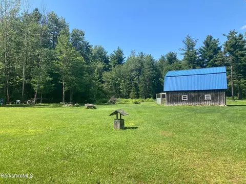 201 Loop Rd, Savoy, MA 01256 photo 4