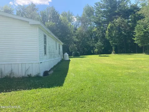 201 Loop Rd, Savoy, MA 01256 photo 2