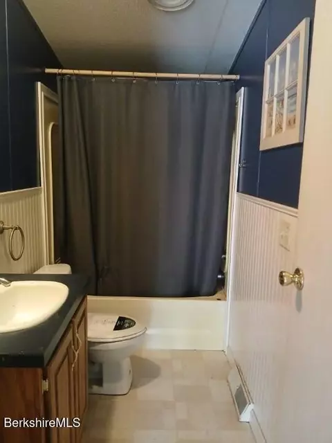 201 Loop Rd, Savoy, MA 01256 photo 19